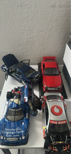 Antique Maisto Car models (Mercedes-Benz CLK-GTR, Mercedes-Benz s55 AMG, Mercedes-Benz CLK DTM, Ford Mustang Terminator)