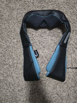 Neck massager