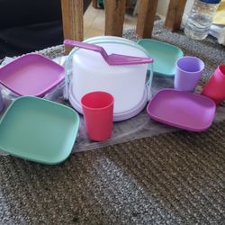 Tupperware 