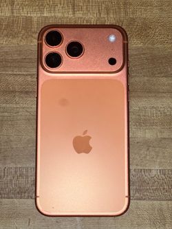 iPhone pro max 17