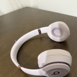 Audífonos Beats Solo4 