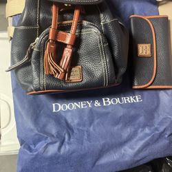 Dooney & Bourke