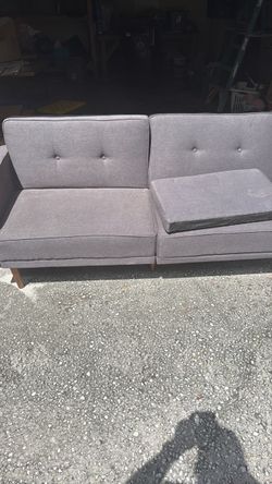 feee futon come get it
