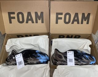 Yeezy Foam RNR ‘MX Cinder’ Sizes 2 & 3 Kids 160$ FIRM
