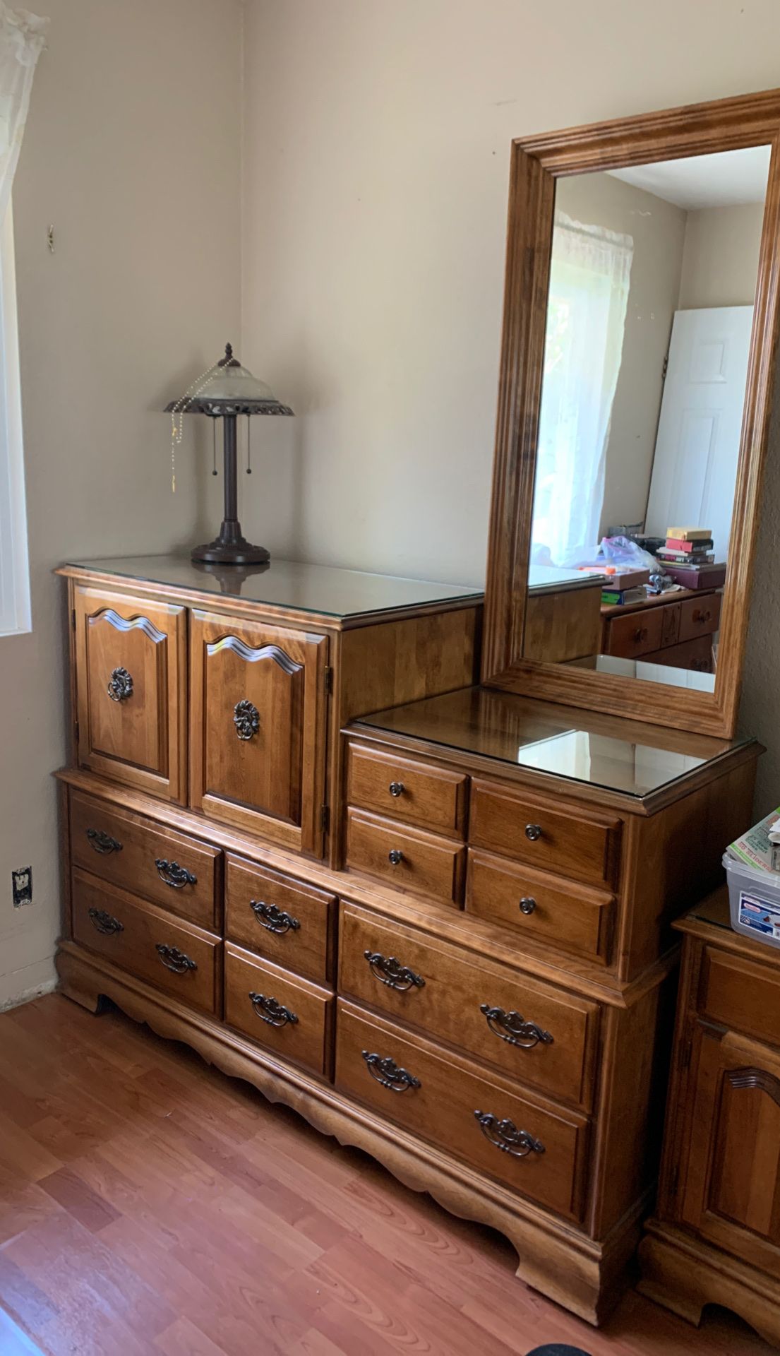 Four piece Maple bedroom set