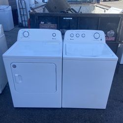 Amana Washer And Dryer Set