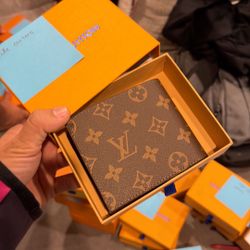 Wallets And Belts For Men 