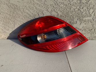 Mercedes Benz SLK280 SLK350 Left Driver Tail Light