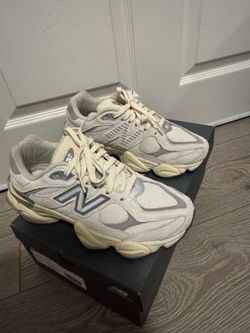 New balance shoes