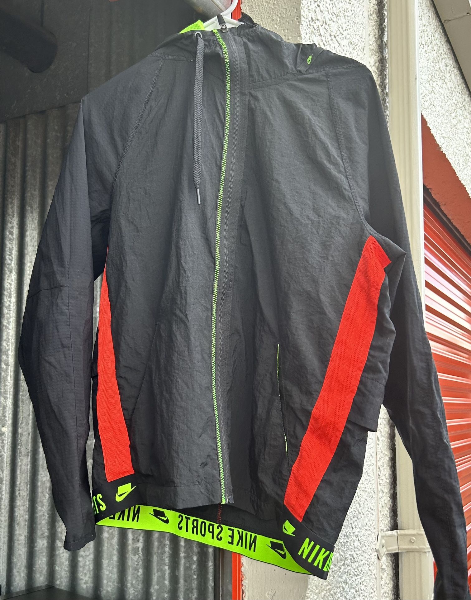 Nike flex sport clash jacket hotsell