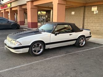 1989 Ford Mustang