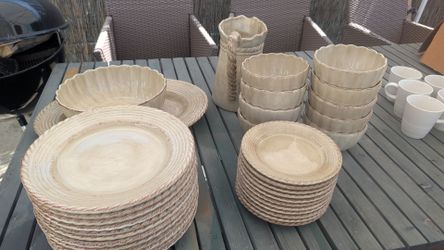 Dinner set for 9 ceramic