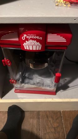 Popcorn machine