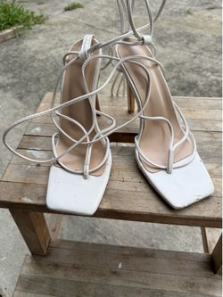 Beautiful size 8 sandals.