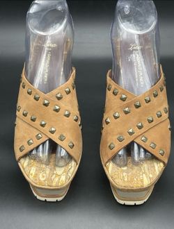 Signed by Lisa Pliner Donald J Pliner Studded Platform Sandals Size Women's 8M