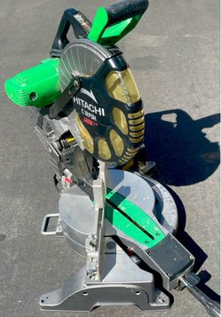 Hitachi 12” Compound Miter Saw