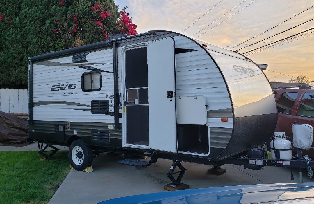 2019 Forest river Evo 177bh