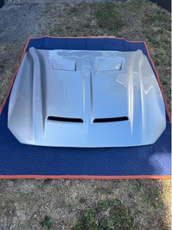 Mustang Super Snake Hood