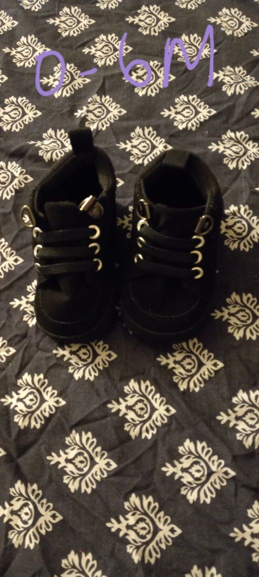 Baby Boy Shoes 0-6months $5