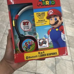 Super Mario 2in1 headphones new
