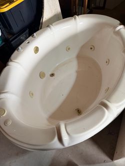 Jacuzzi Tub for Sale