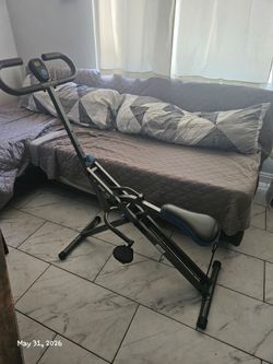 Squat Trainer Machine