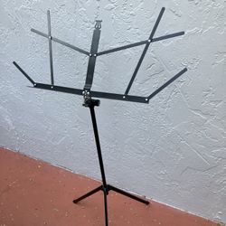 K&M Sheet Music Stand