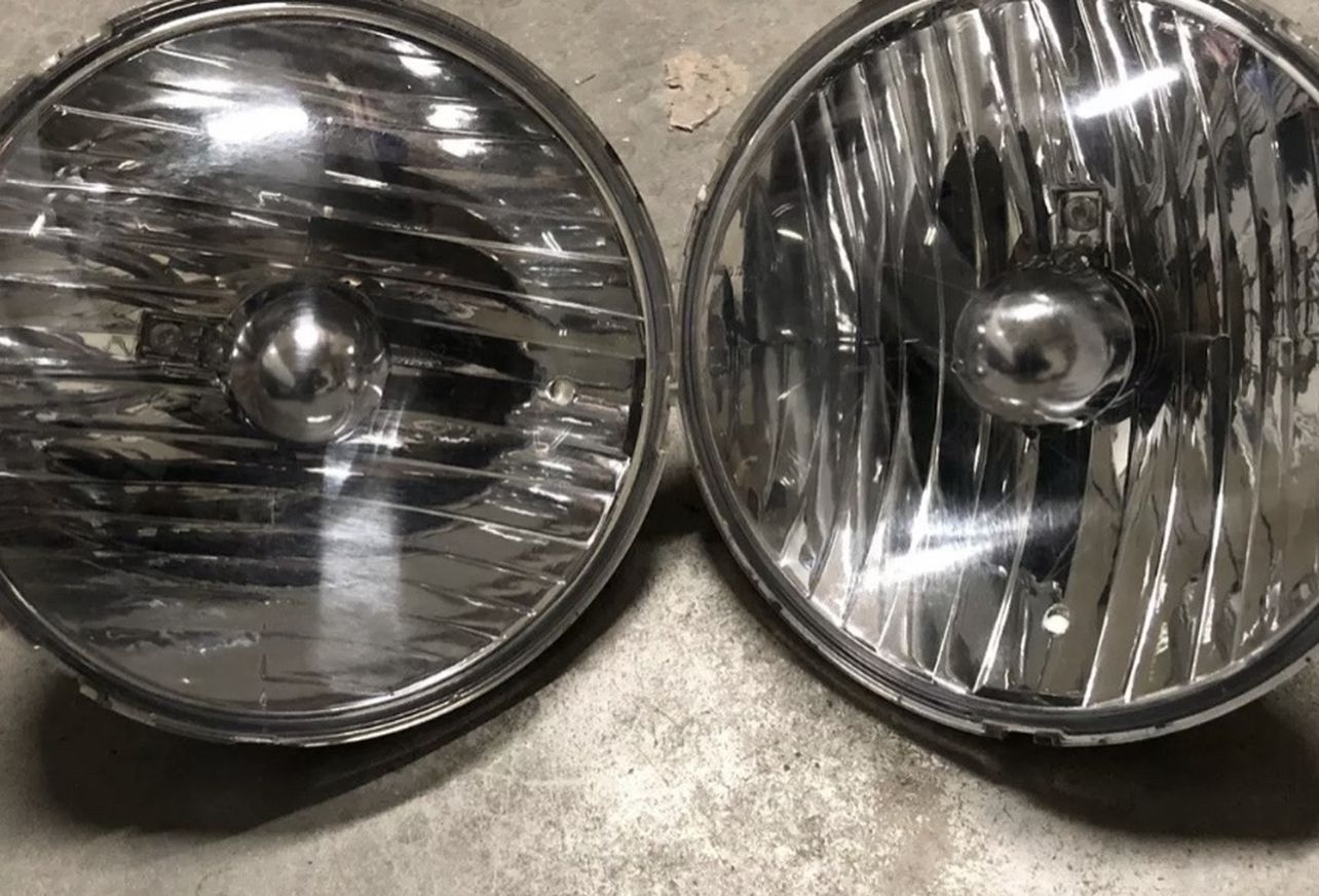 Jeep JK Headlights And Taillights