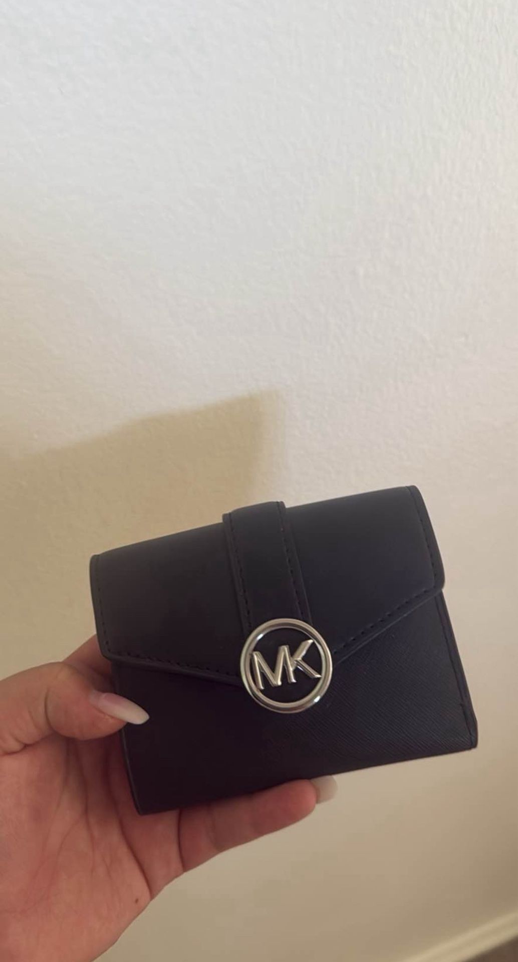 Michael Kors Wallet $20