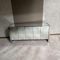 Mirrored Cabinet