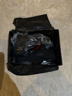 Jorden 4 Black Cat 8.5