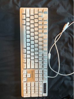 NPET K10 Wired Gaming Keyboard – Like New!
