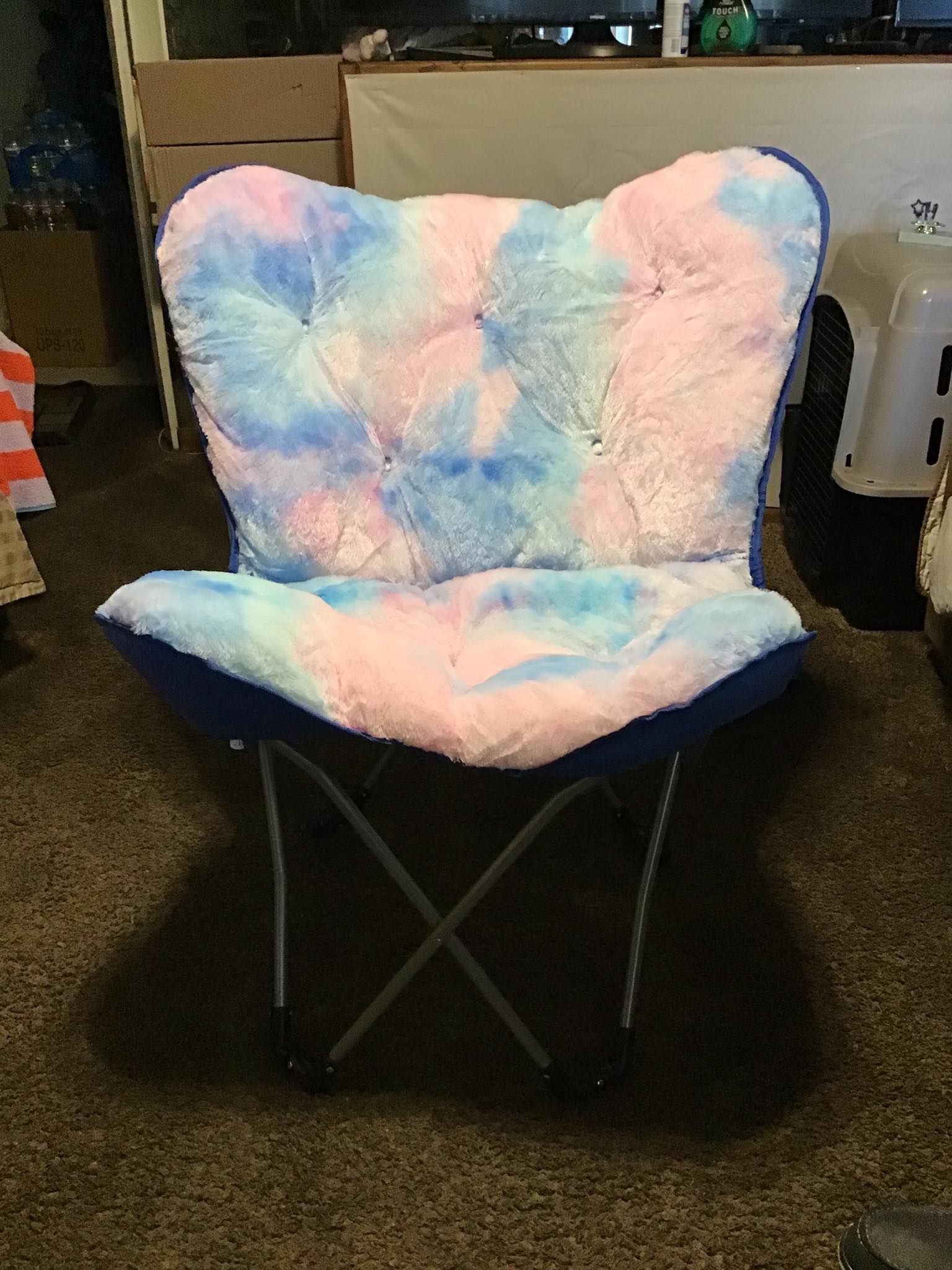 Color Dye Huge Chair
