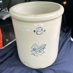 Vintage Western Stoneware Co. 8 Gallon Crock – Maple Leaf Logo – Antique Stoneware Jar
