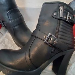 Guess Boots Black COLLINA new In Box