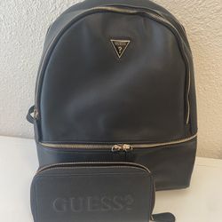 Guess Large Backpack With Wallet