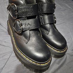 Dr.Marten Boots