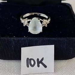 10K White Gold Ring Pear-shaped gemstone with diamond accents