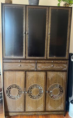 Brown altar