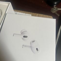 PodsPro 2nd Generation USB-C with MagSafe Charging Case New Sealed