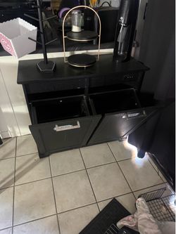 Trashcan cabinet