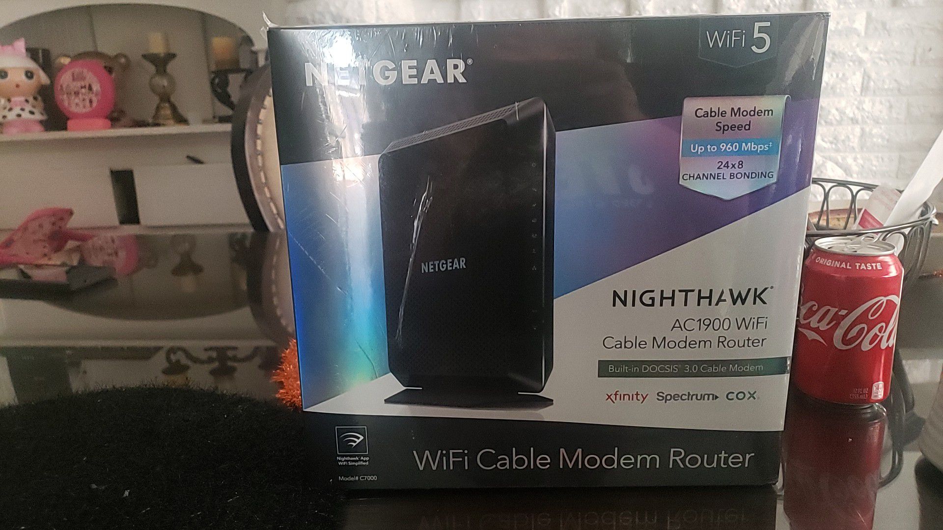 NIGHTHAWK AC1900 WIFI Cable Modem Router
