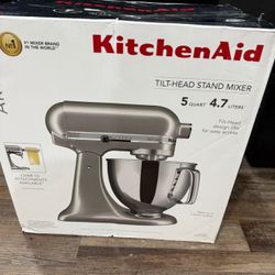 5qt-tilt-head-10-speed-stand-mixer-contour
