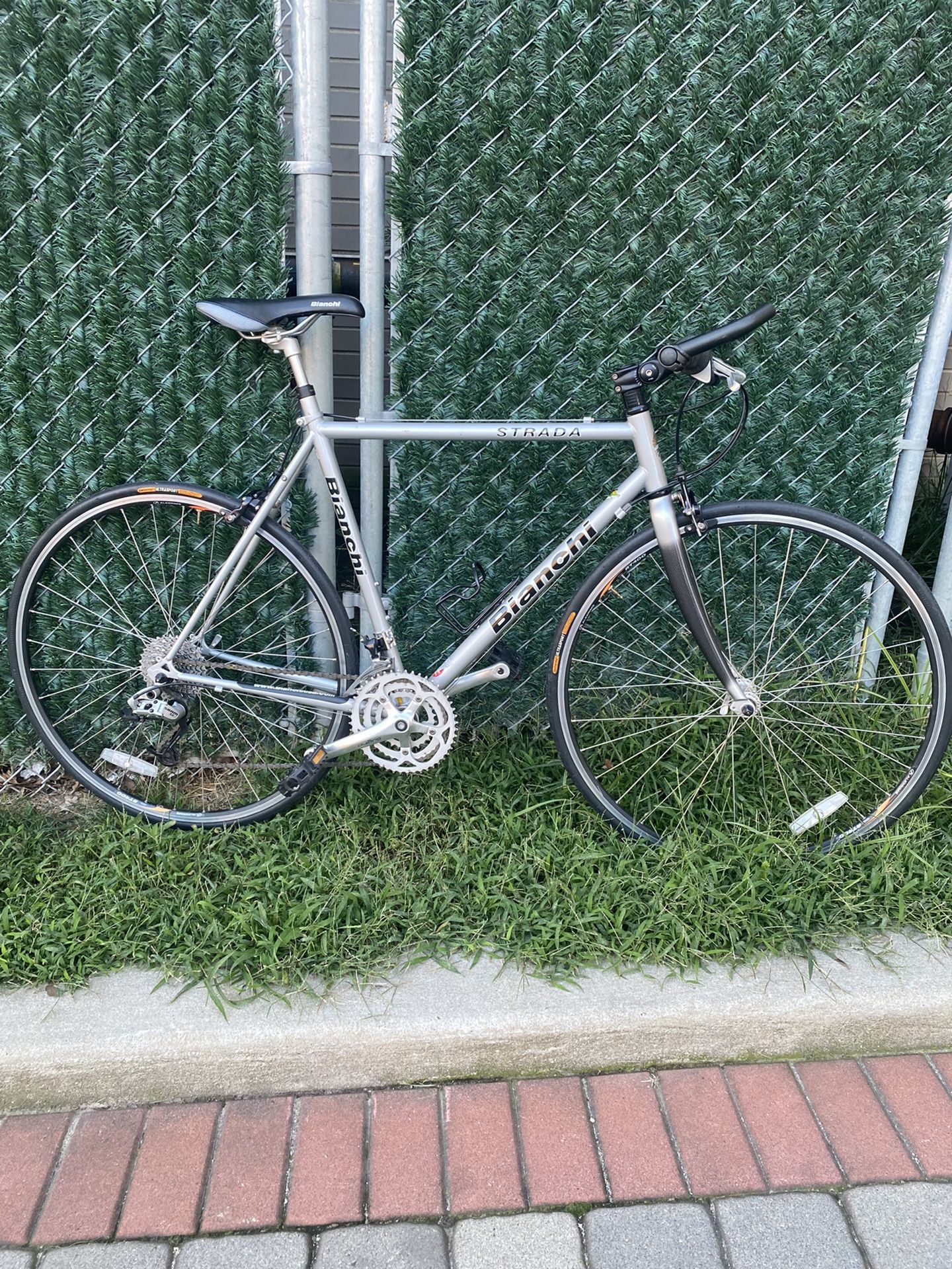 Like New Bianchi Strada for Sale in Brooklyn NY OfferUp