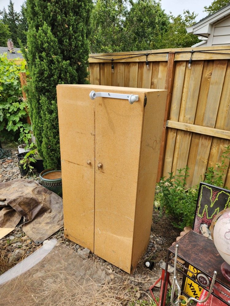 FREE Garage Cabinet