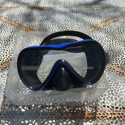 Snorkel mask