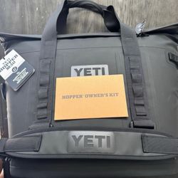 New YETI Hopper M30 2.0 Soft Cooler Black Updated 2025 Model
