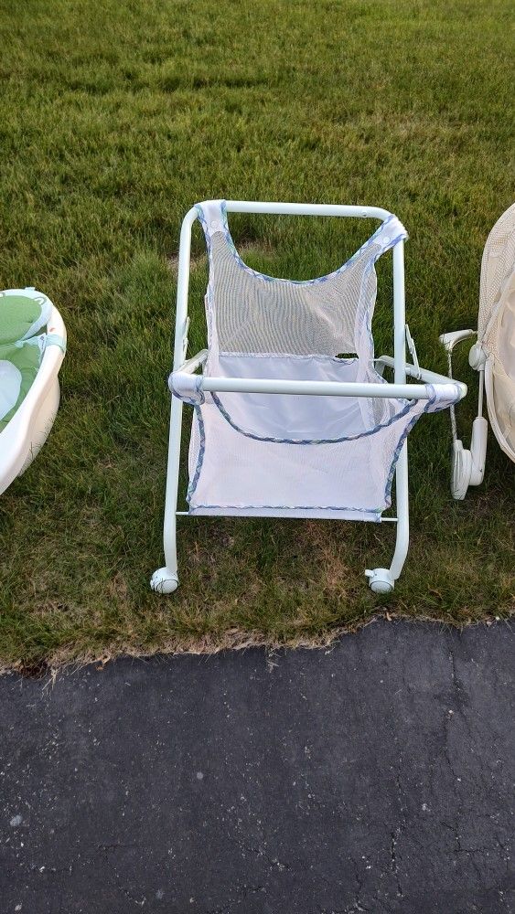 Rolling Bassinet