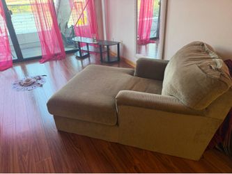 Free Chaise