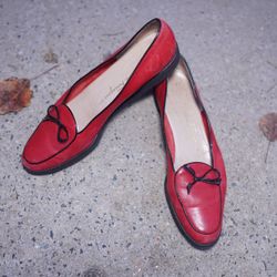 Ferragamo Red Suede Black Patent Bow Loafers 9.5 Designer Made in Italy
